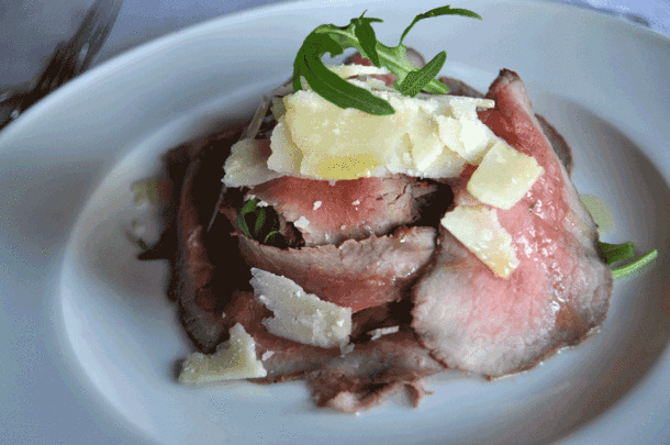 Carpaccio con_scaglie_di_parmiggiano