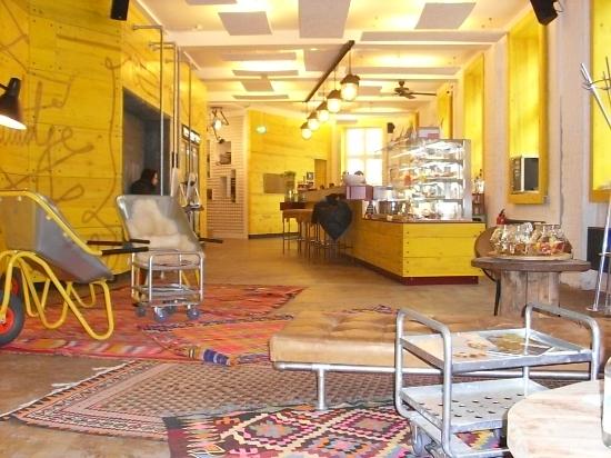 superbude-hotel-hostel