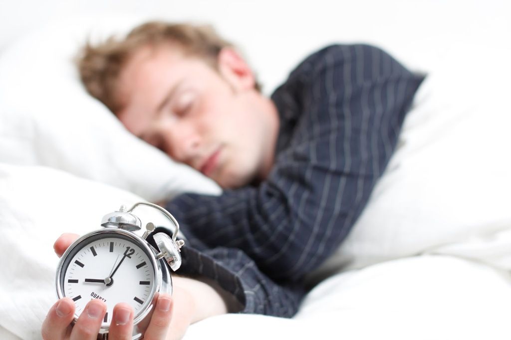 Dormi solo 5 ore a notte? Il cuore è a rischio Ecoseven