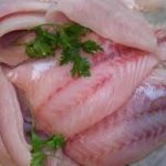 Le ricette di Elena: filetti di cernia con alga e cipolle