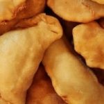 Ricetta, calzoni fritti con ricotta e prosciutto