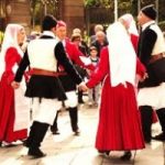Perdere peso e mantenersi in forma con il “Ballu tundu”