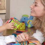 Voucher per pagare la baby sitter alle mamme lavoratrici, sia dipendenti che autonome