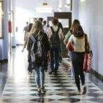 Genova, ha malore a scuola poi studentessa confida ai prof: Un amico mi ha violentata