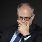 Roma, Cambia giubbotto, mettiti quello antiproiettile: minacce a sindaco Gualtieri