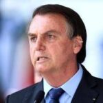Brasile, Bolsonaro ricoverato d'urgenza dopo un malessere