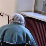 Violenza sessuale su anziane ospiti di un'Rsa, arrestato un infermiere