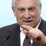 Europee, Tajani: Risultato straordinario, da stasera centrodestra e Ppe più forti