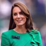 Kate Middleton sta meglio, vista fuori casa con i suoi familiari