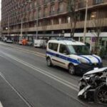 Roma, scontro tra tram e taxi in viale Trastevere: traffico in tilt