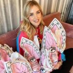 Chiara Ferragni, Codacons: L'Antitrust indaga su uova di Pasqua griffate