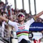 Parigi-Roubaix, vince Van der Poel