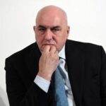 Crosetto in ospedale con ambulanza