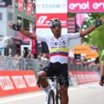 Giro d'Italia 2024, Narvaez vince la prima tappa ed è maglia rosa