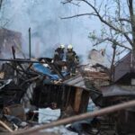 Ucraina, Kharkiv ancora sotto le bombe. Russia minaccia Gb
