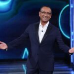 Sanremo 2025, Carlo Conti: I brani sono al centro, inviti ad artisti solo dopo l'ascolto