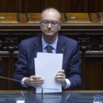 Scuola, Valditara: Per i docenti presto un aumento di 300 euro