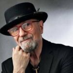 Sergio Caputo: Incontro Italia-Francia? Auguro a Macron di non prendere sberla anche da Meloni