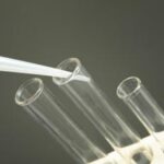 Tumori al colon-retto sempre più mortali nei giovani, oncologi: Screening 5 anni prima