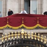 Buckingham Palace apre ai visitatori la sala dell'iconico balcone