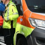 Si ribalta con il trattore, un morto in provincia di Lucca