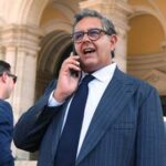 Corruzione Liguria, Toti patteggia 2 anni: accordo con Procura