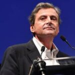 Lega, fonti: partito agirà contro Calenda per accuse soldi da Russia. E lui replica: Traditori dell...