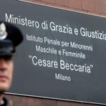 Rivolta nel carcere minorile Beccaria, in 4 tentano la fuga: rintracciati