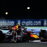 Formula 1, Perez si addormenta in pista: semaforo scatta, lui non parte - Video