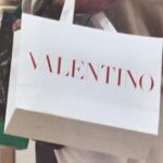 Furto nella boutique Valentino a Roma, rubate borse per 140mila euro