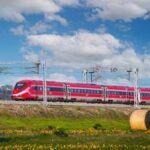 Treni, linea alta velocità fortemente rallentata tra Roma e Firenze per danni causati da incendio