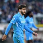 Napoli, infortunio per Kvaratskhelia: i tempi di recupero