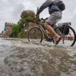 Più caldo ed eventi estremi in Italia, come sarà il clima fino al 2100