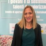Sostenibilità, Esposito (Poste): Scambio intergenerazionale in azienda centrale