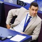 Ue, Vannacci via dai Patrioti: il generale passa al gruppo Misto