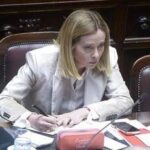 Bagarre alla Camera sul Manifesto di Ventotene: Meloni attacca, ira opposizione