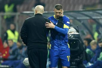 Dzeko, infortunio choc: la foto sui social. E Balotelli se la ride...
