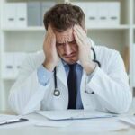 Eurispes: Cruciale riconoscere segnali del burnout per prevenire danni a salute lavoratori