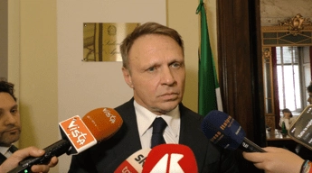 Terremoto, Lollobrigida: Corretta gestione bosco contrasta il dissesto idrogeologico