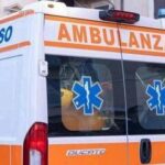 Incidente sul lavoro nel Napoletano, operaio cade durante scarico merce e muore