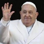 Papa, nuovo blitz nella Basilica di San Pietro: breve saluto ai pellegrini americani