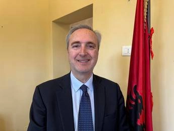 Tumori, Leonardi: Il Ministero della Salute sostiene l'iniziativa Nave della Salute