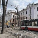 Ucraina, strage a Sumy. Usa: Russia ha superato ogni limite. Meloni: Vile attacco