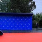 Arriva Meloni e Rama si inginocchia: Edi, smettila - Video