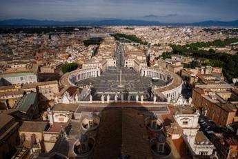 Conclave 2025, conto alla rovescia: oggi doppia congregazione per i cardinali