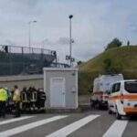 Lomazzo, scontro tra camion e pullman con 30 bambini a bordo: morta una maestra