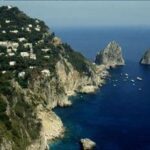 Capri, vietato disturbare i turisti: l'ordinanza del sindaco
