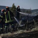 Grecia, maxi incendio a Chio: evacuati 19 insediamenti