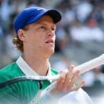 Sinner torna a Sesto Pusteria dopo il Roland Garros. Il sindaco: La Panda, il gatto e...