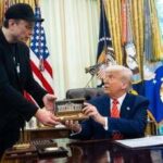Trump-Musk, scontro totale. Il presidente: Sei impazzito. Mr X: Il tuo nome nei file di Epstein